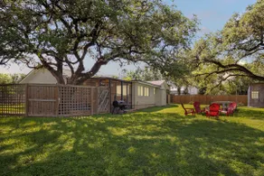 11th Street River House - Image 4