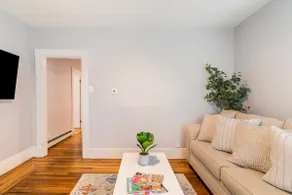 Modern Downtown Condo! - Image 2