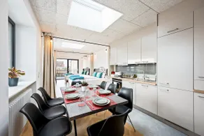 LiT LiVING: LuxusLoft | Box SprIng | Air Con | BBQ - Image 5
