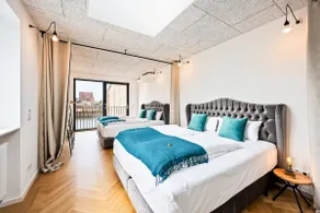 LiT LiVING: LuxusLoft | Box SprIng | Air Con | BBQ - Image 2