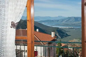 Penthouse Condo with Breath-Taking Oracle Views! - Image 2