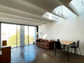 Loft en el centro con aire acondicionado - Image 3