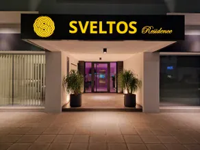 Superior 3 Bedroom with Balcony - Image 3