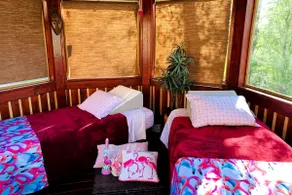 Game-room lower-level suite/hot tub w/add on Yurt - Image 5