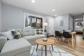 Elegant Boho Retreat - 8 min to WEM - Image 2