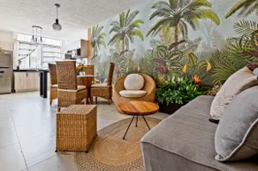 Cozy apartment with a pool - Image 2