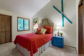 Cozy Sapphire Townhome - Image 5