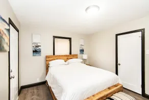 Radiant City Escape | 1-BR + Free Parking - Image 5