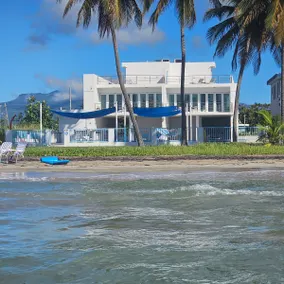 Escape to Secluded Beach in this m new modern 4 bedroom/4 bath villa - Image 4