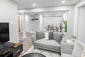 Modern 2 Bed Home w/ Free Parking - Suitable for 3 - Image 3
