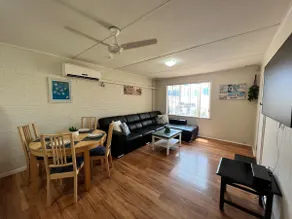 SummerBreeze Retreat - Image 2