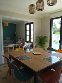 Beautiful house 50 m from the beach - Image 2