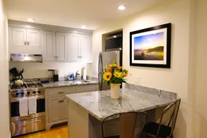 Anchor Suite | Nantucket Boat | Hyannis + Parking - Image 4