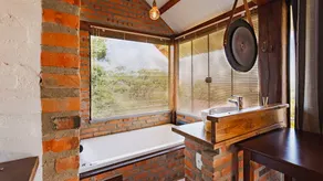 Tourmaline Cabin - Image 3
