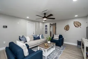 Pool home with large fenced yard - Image 3