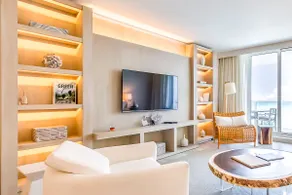1 Hotel - Direct Ocean View 1 Bedroom/1 Bath Suite - Image 3