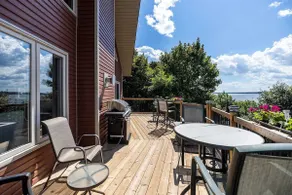 Rainbow House - Image 4
