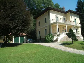La Villa del Lago - Image 2