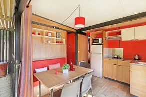 5-person cottage in Rocamadour Camping Les Campagnes - Image 3