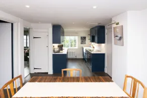 3 bed penthouse above quaint pub - Image 4