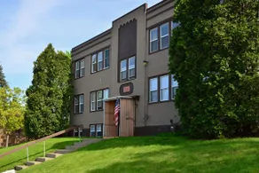 Close to Downtown, Home Away - Image 5