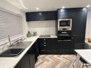 The Garden room in Rugby close to town centre - Image 2