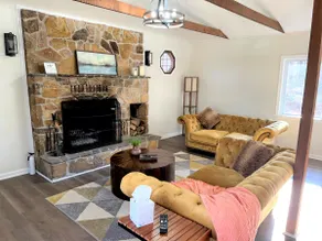Simply Scandi- Modern Mt Retreat - Image 2