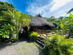 Tahitian Bungalow Fare Hotu Piti - Image 3