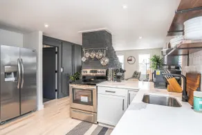 Stylish & Homey 1st Floor Flat w. Outdoor Space - Image 5
