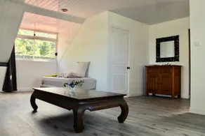 Tekauhivai: The Floor - Image 4