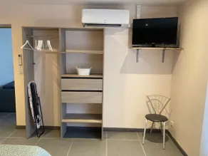 Village house - Image 4