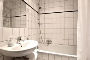 Studio apartment centrally located in the Belgian Quarter - Image 5