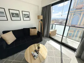 A penthouse overlooking the church - Image 3