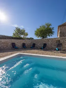 Charming stone house - Image 3