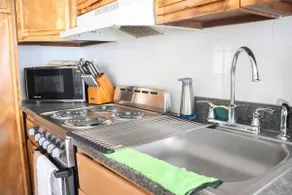 New Apt in Historic West End - Image 4