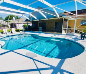 Vero Beach Pool House - Image 2