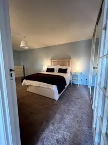 Seafront Apartment in Sutton - Image 5