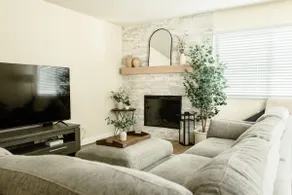 Cozy Family Home - 20 mins from Disneyland - Image 2
