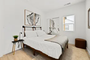 Newly Remodeled- 2 Bedroom- Large Yard - Image 2