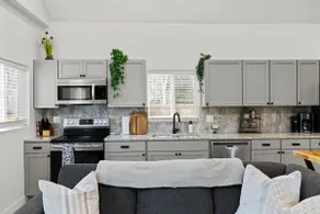 Newly Remodeled- 2 Bedroom- Large Yard - Image 3