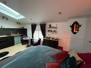 Air-conditioned studio, cocooning with terrace - Image 4