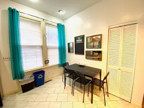 Awesome 4-BR/2BA House in the Heart of Wrigley! - Image 4