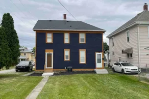 New Haven Home | Anchors Away | 2BR Upper Level! - Image 2