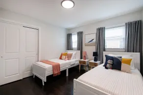 4BR/2BA + Fenced Backyard + Garage + Near MDW - Image 5