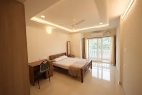 Spacious Riverview 3BHK ideal for Family & Friends - Image 2