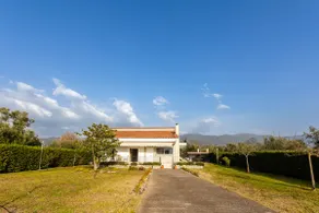 Ariadne's Retreat - Image 3