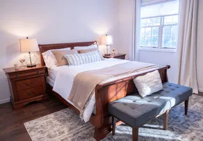 Townhouse/King Beds/Near SPAC/Track *Pet friendly - Image 3
