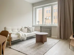 Central 1BR next to the park - Image 2