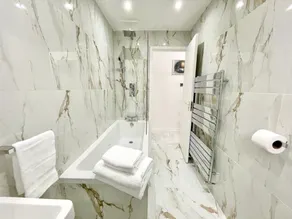 Clean and Spacious - Image 4
