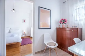 Loft Apt with Acropolis View - Image 5